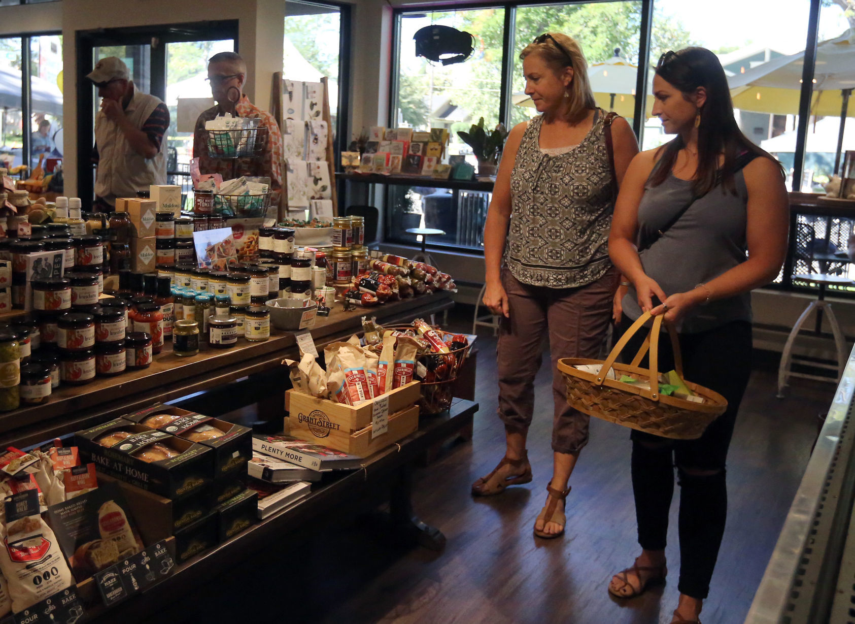 Milestone: Grant Street Grocery
